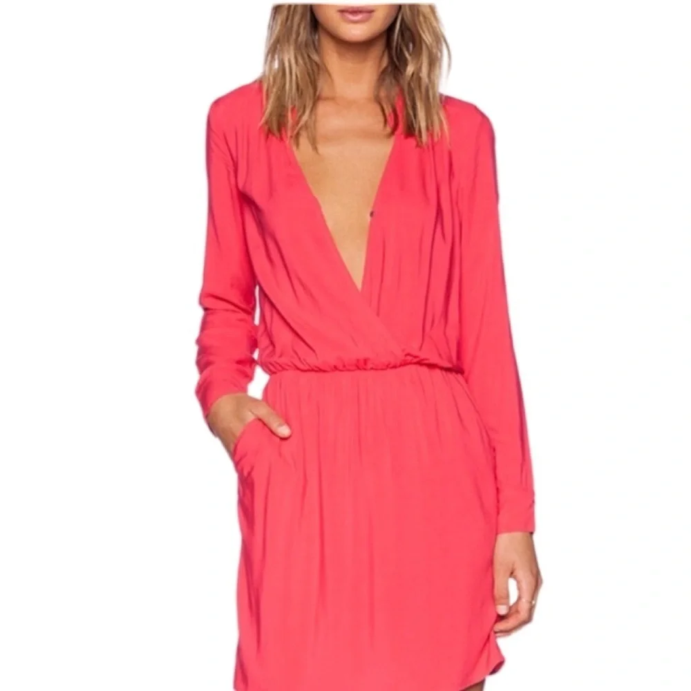 Splendid Coral Long Sleeve V Neck Mini Dress Pockets Elastic Waist Size M NEW - Picture 2 of 10